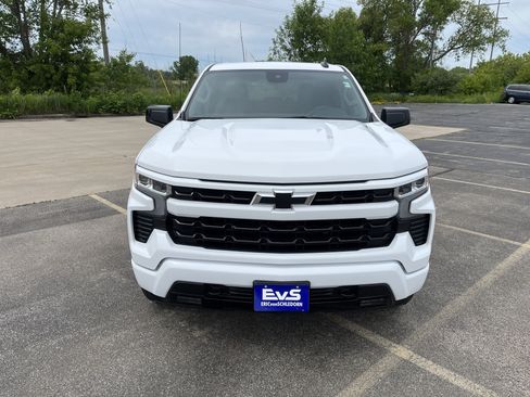 Used 2026 Chevrolet Silverado 1500 RST w/ RST Select Package AWD/4WD image 2