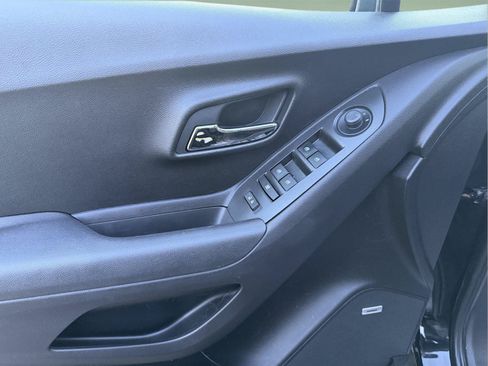 Used 2015 Chevrolet Trax LTZ AWD/4WD image 20