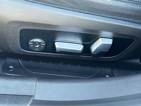 Used 2022 BMW M340i xDrive w/ Premium Package image 24