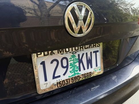 Used 2015 Volkswagen Golf TDI S image 31