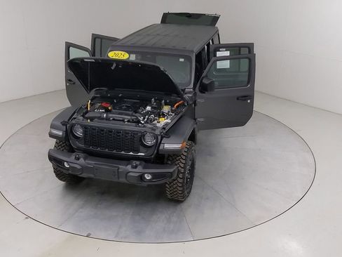 Used 2025 Jeep Wrangler Unlimited Sport S 4xe AWD/4WD image 45