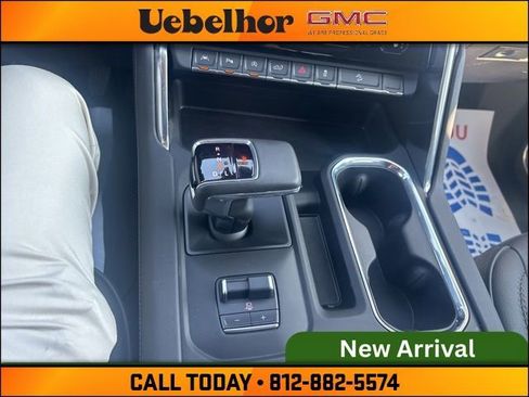 Used 2025 GMC Sierra 1500 Denali w/ Denali Reserve Package image 9