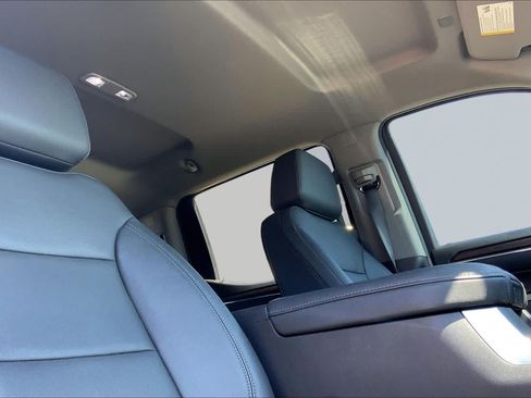 Used 2024 GMC Sierra 1500 SLT AWD/4WD image 14