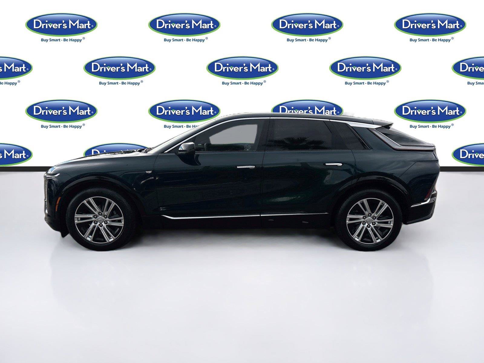 Used 2024 Cadillac Lyriq Tech RWD image 4