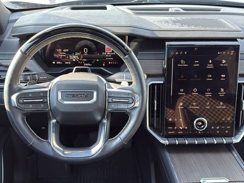 Used 2024 GMC Acadia Denali w/ Super Cruise Package image 28