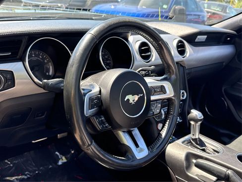 Used 2019 Ford Mustang Premium RWD image 16