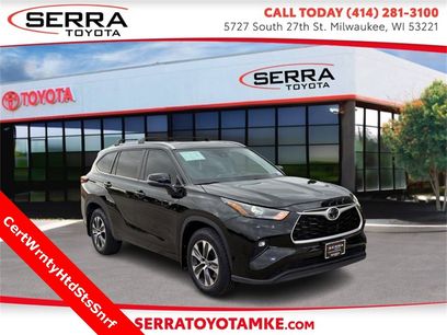Used 2024 Toyota Highlander XLE
