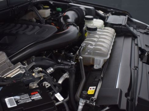 Used 2021 Ford F150 XLT w/ Equipment Group 302A High image 17