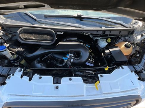 Used 2018 Ford Transit 350 XL RWD image 29