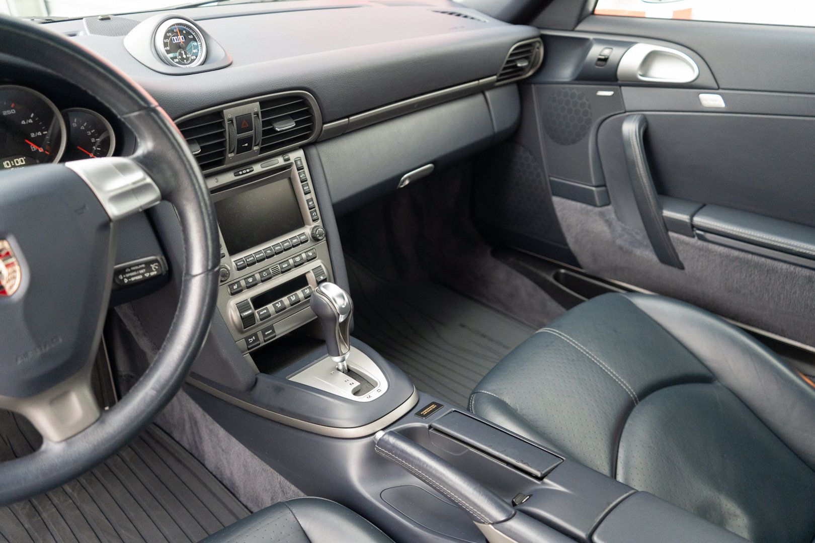 Used 2007 Porsche 911 Carrera 4 AWD/4WD image 18