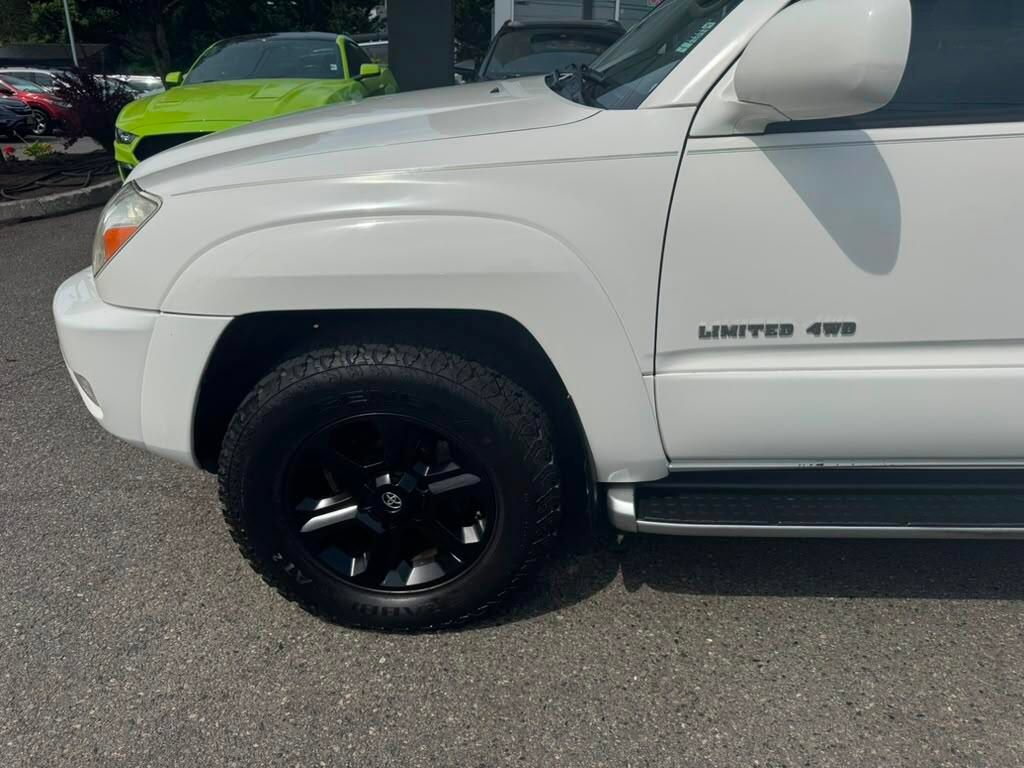 Used 2004 Toyota 4Runner Limited AWD/4WD image 4