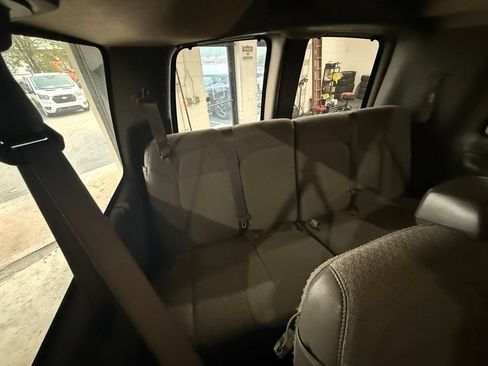 Used 2019 Chevrolet Express 3500 LT w/ LT Preferred Equipment Group RWD image 11