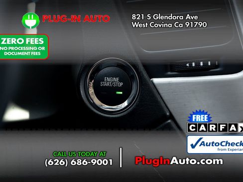 Used 2020 GMC Yukon Denali w/ Denali Premium Package AWD/4WD image 28
