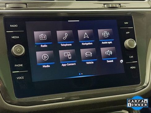 Used 2021 Volkswagen Tiguan SEL image 15