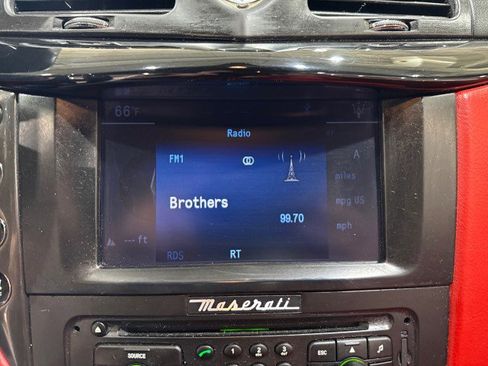 Used 2015 Maserati GranTurismo Sport image 76