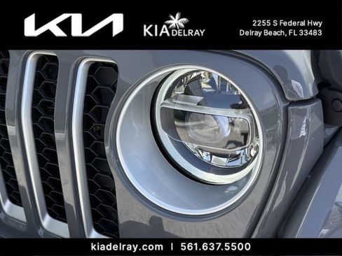 Used 2021 Jeep Wrangler Unlimited Sahara w/ Safety Group AWD/4WD image 6