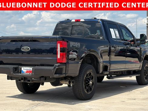 Used 2023 Ford F250 Lariat w/ Lariat Ultimate Package AWD/4WD image 5