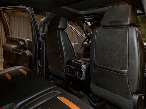 Used 2022 GMC Sierra 2500 AT4 w/ AT4 Premium Plus Package image 27