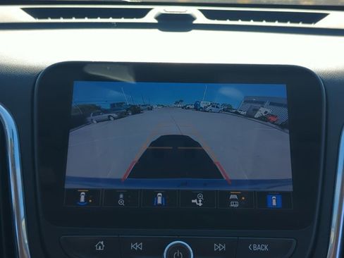 Used 2022 Chevrolet Equinox LT image 10