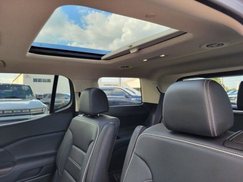 Used 2023 GMC Acadia Denali w/ Denali Ultimate Package image 35