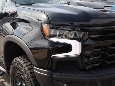 Certified 2024 Chevrolet Silverado 1500 ZR2 w/ ZR2 Bison Edition AWD/4WD image 5