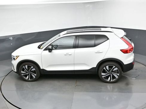 Used 2023 Volvo XC40 B5 Ultimate w/ Protection Package Premier AWD/4WD image 20