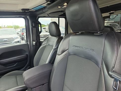 Used 2020 Jeep Wrangler Unlimited Sport AWD/4WD image 16