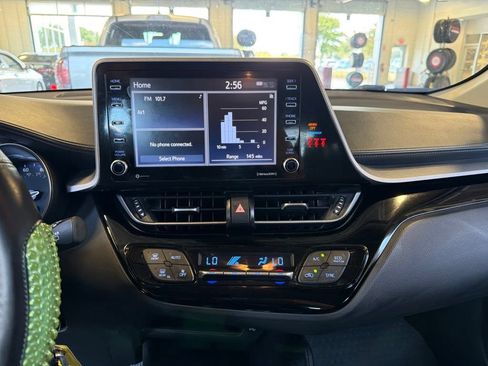 Used 2021 Toyota C-HR LE FWD image 6