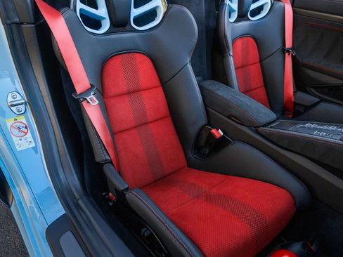 Used 2025 Porsche 718 Boxster Spyder RS image 21