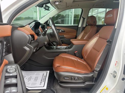 Used 2019 Chevrolet Traverse High Country w/ LPO, Floor Liner Package image 10