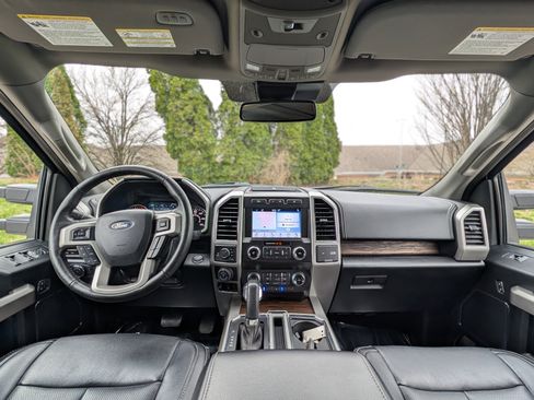 Used 2019 Ford F150 Lariat w/ Equipment Group 502A Luxury image 14