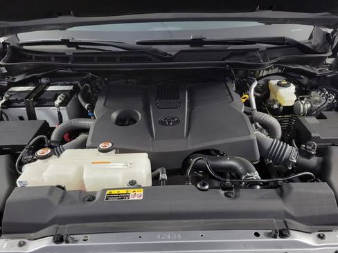 Used 2023 Toyota Tundra Platinum RWD image 13