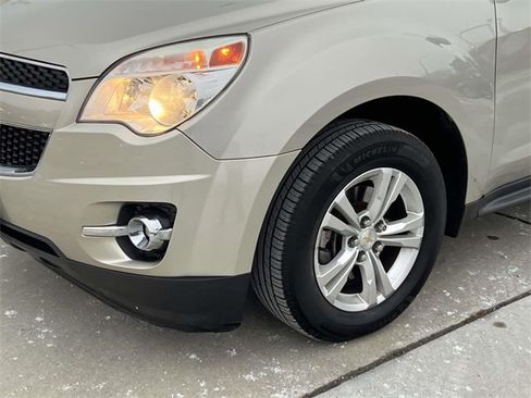 Used 2015 Chevrolet Equinox LT w/ Power Convenience Package image 9