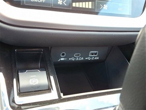 Certified 2025 Subaru Outback Premium image 19