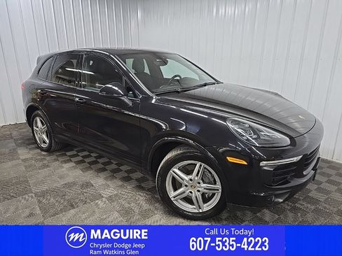 Used 2017 Porsche Cayenne Platinum Edition AWD/4WD image 9