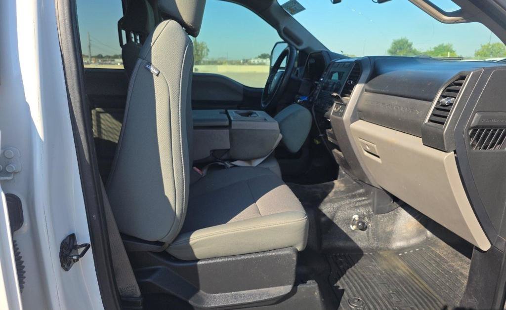 Used 2019 Ford F250 XL w/ Power Equipment Group AWD/4WD image 15
