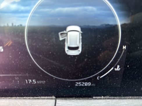 Used 2025 Kia Telluride SX Prestige X-Line image 14