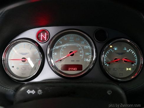 Used 2003 Aston Martin Vanquish RWD image 22