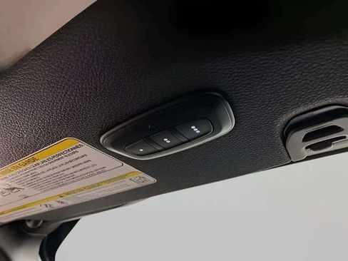 Used 2024 Jeep Wrangler Unlimited image 65