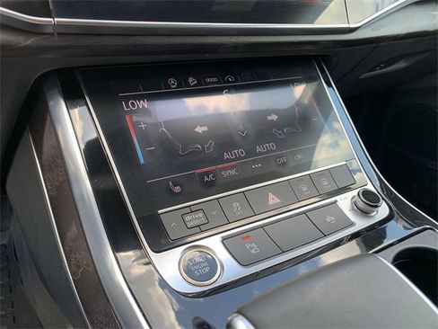 Used 2021 Audi Q7 2.0T Premium Plus image 25