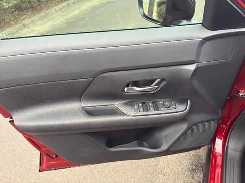 New 2026 Nissan Kicks SV image 16