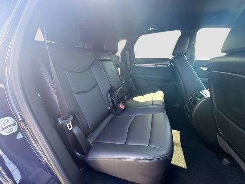 Used 2025 Cadillac XT5 Luxury FWD image 30