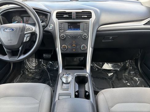 Used 2019 Ford Fusion S FWD image 14
