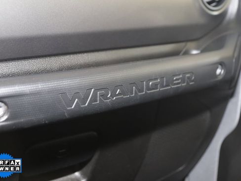 Used 2021 Jeep Wrangler Unlimited Sport image 28
