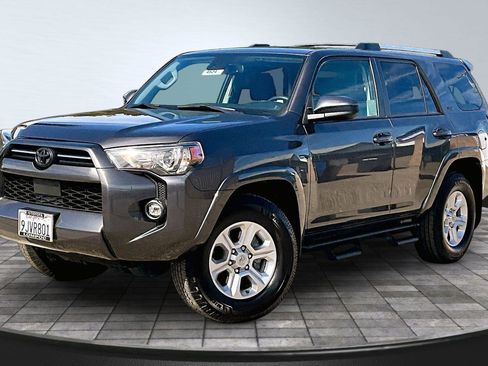 Used 2023 Toyota 4Runner SR5 image 12