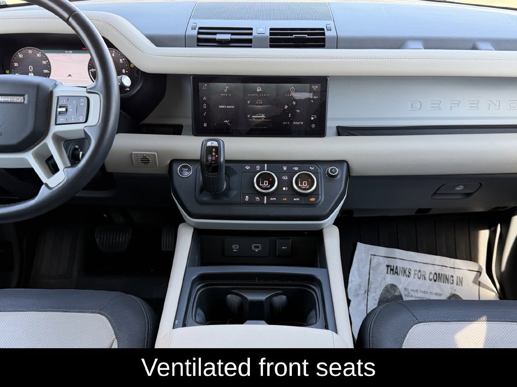 Used 2024 Land Rover Defender 110 X-Dynamic SE AWD/4WD image 13