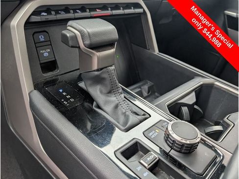 Used 2024 Toyota Tundra Limited image 24