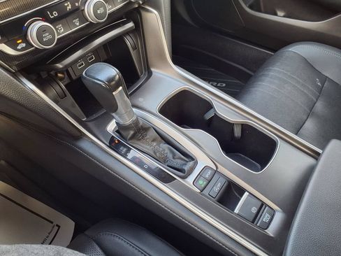 Used 2021 Honda Accord Sport Special Edition image 12