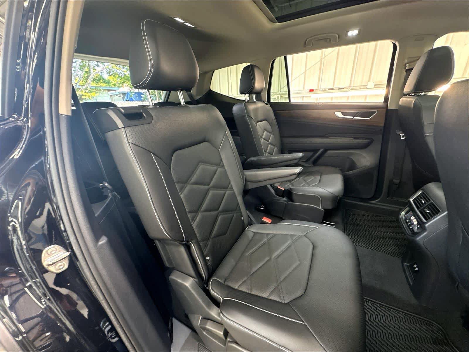 New 2026 Volkswagen Atlas SE AWD/4WD image 10