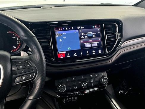 Used 2025 Dodge Durango R/T image 9